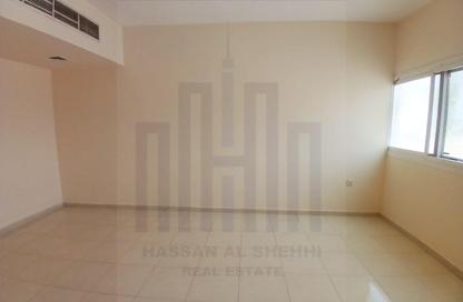 Apartment - 2 - 2 for rent in Fire Station Road - Muwaileh - Sharjah