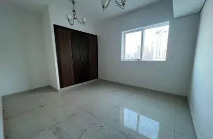 شقة - 2 غرف نوم - 2 حمامات للايجار في المجاز 3 - المجاز - الشارقة