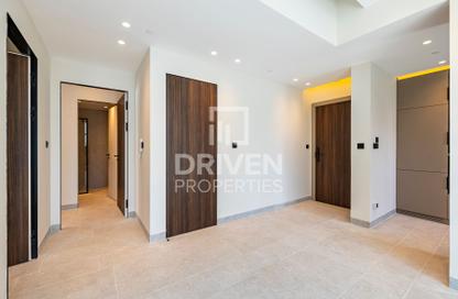 Apartment - 2 - 3 for rent in Oasis 1 - Jumeirah Garden City - Al Satwa - Dubai