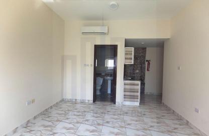 Apartment - Studio - 1 Bathroom for rent in Muweileh Community - Muwaileh Commercial - Sharjah Apartment - Studio - 1 Bathroom for rent in Muweileh Community - Muwaileh Commercial - Sharjah