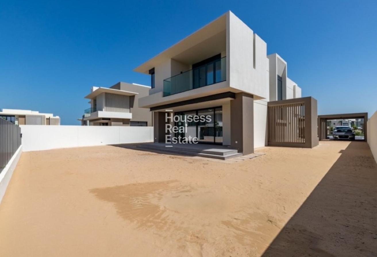 4BR Luxury | Brand New | Vacant photo 4
