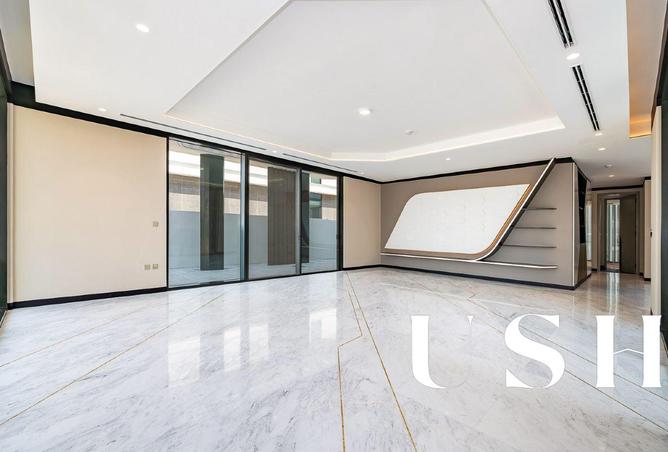 128815302 - Property Image 2