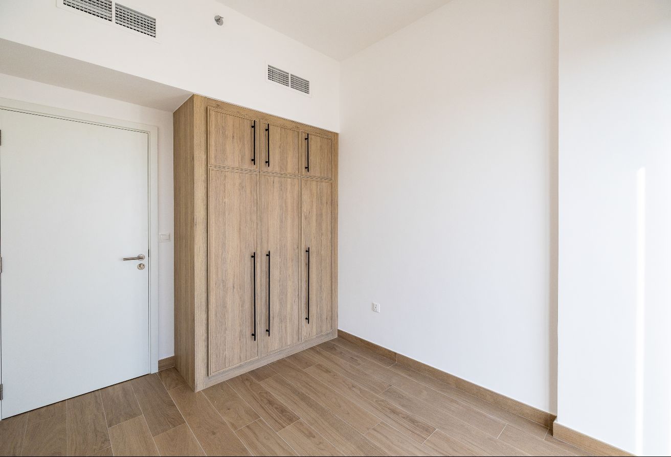 1 bedroom apartment in Liva, Town Square: 12
