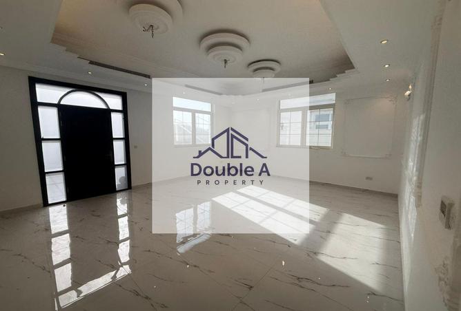 90078398 - Property Image 3