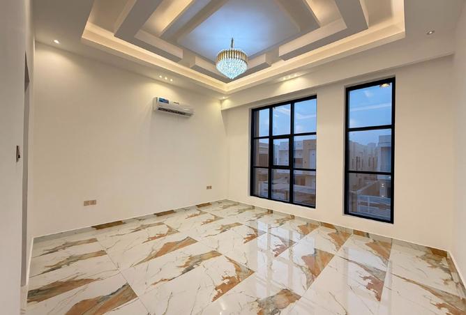 141938705 - Property Image 3