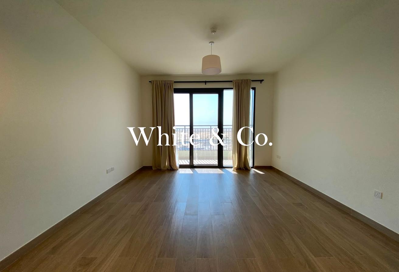 Flexible Cheques | Open View | Well-Kept photo 2