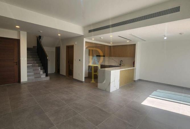 82383618 - Property Image 3