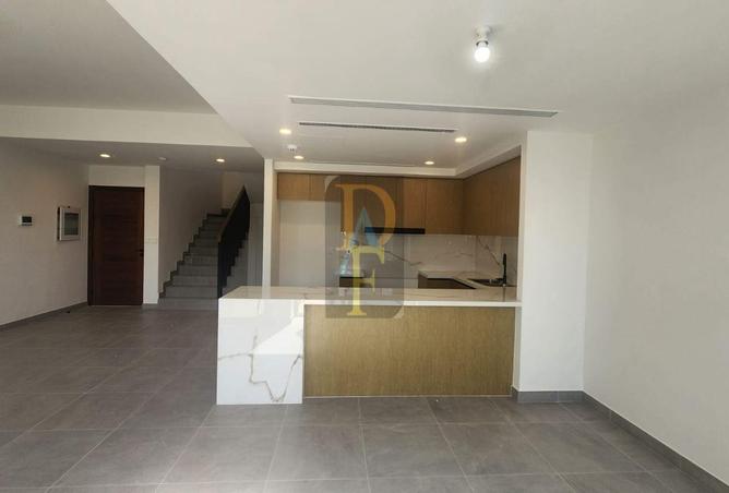 82383618 - Property Image 2