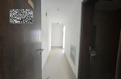 شقة - 2 غرف نوم - 3 حمامات للبيع في قرية الأميرة - عجمان