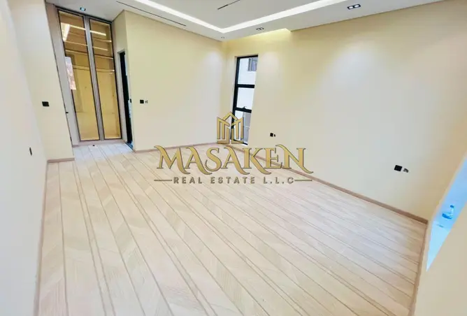 155588882 - Property Image 3