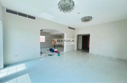 Villa - 2 - 3 for rent in District 16 - Jumeirah Village Circle - Dubai