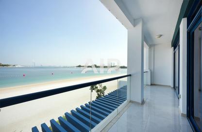 Villa - 5 Bedrooms - 6 Bathrooms for rent in Palma Residences - Palm Jumeirah - Dubai