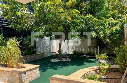Villa - 4 - 7 for rent in West Yas - Yas Island - Abu Dhabi