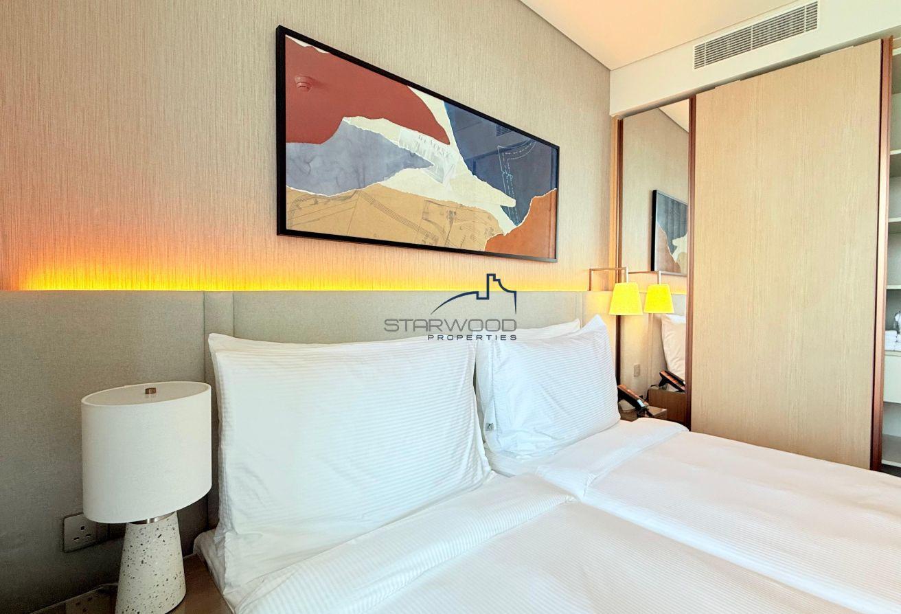 High Floor | Burj View | 3 bed + Maid | Vacant photo 27