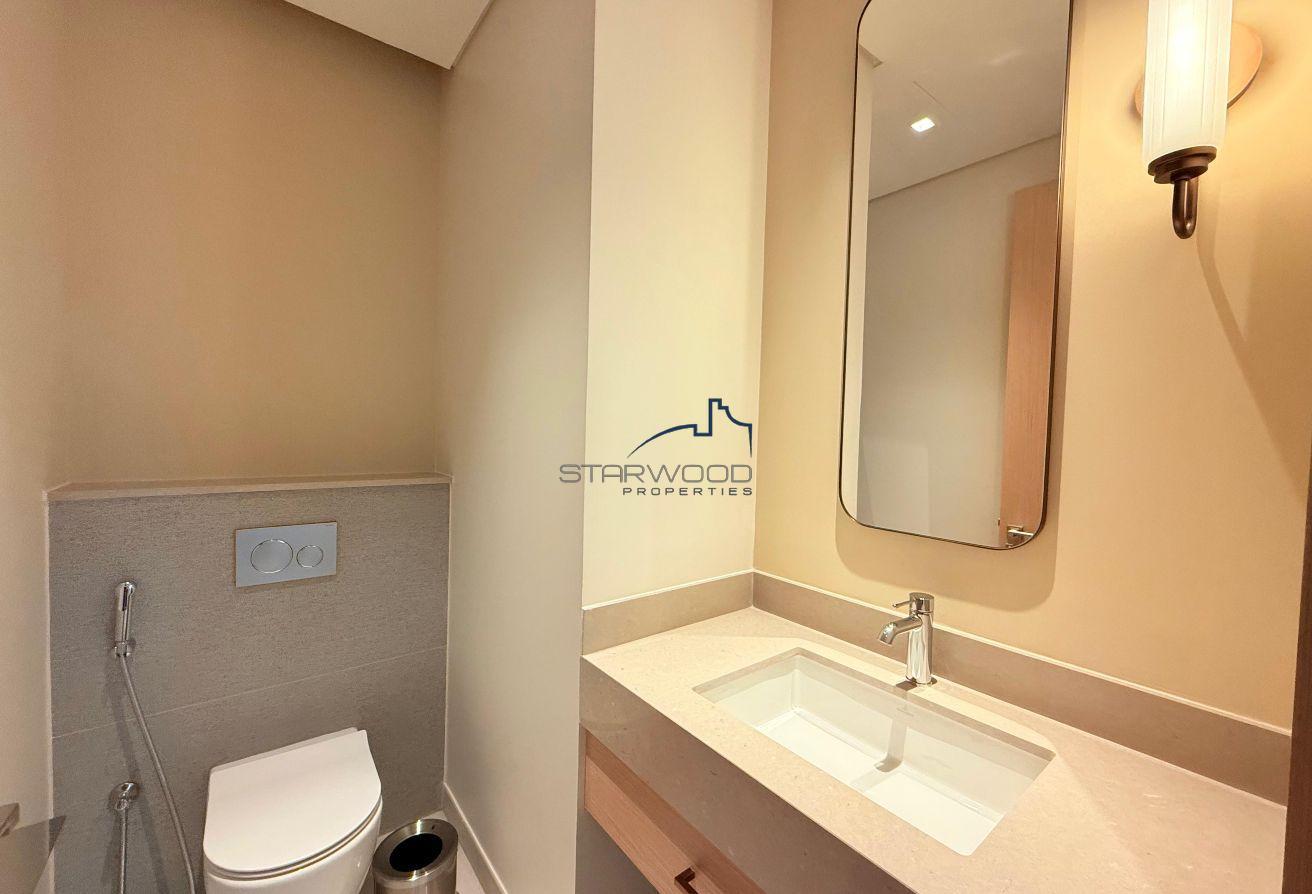 High Floor | Burj View | 3 bed + Maid | Vacant photo 24