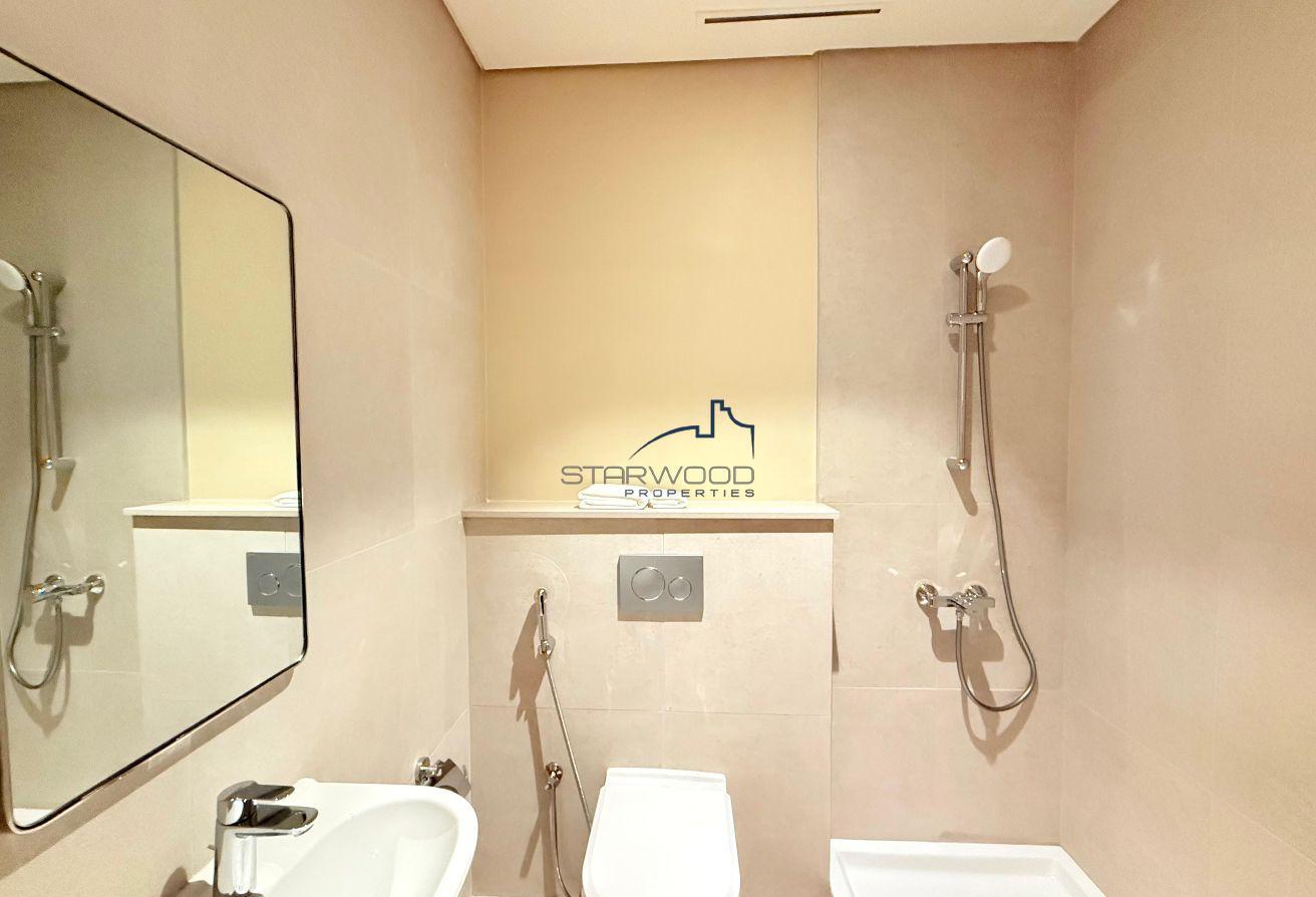High Floor | Burj View | 3 bed + Maid | Vacant photo 21
