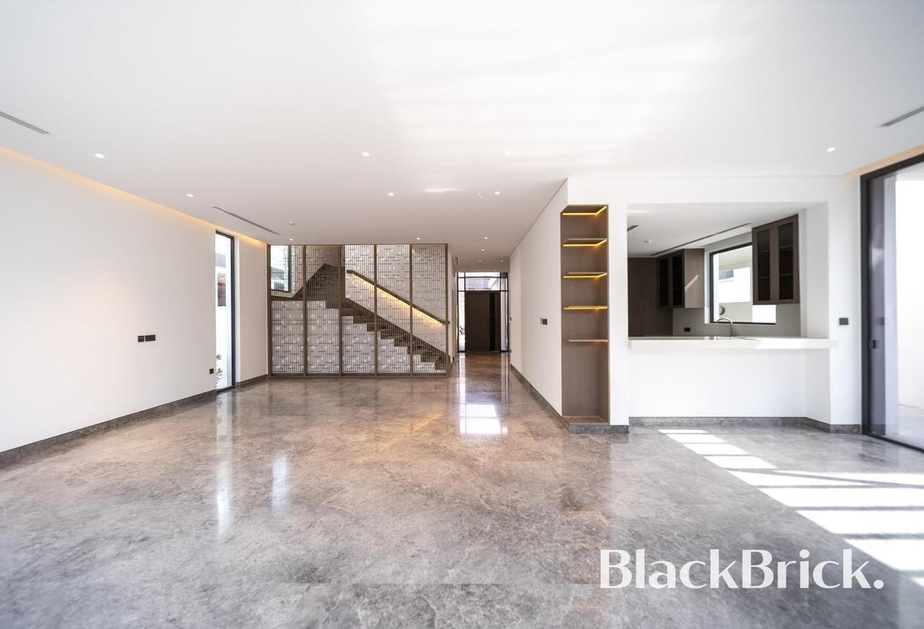 Brand New Alaya | Private Pool | Available Now photo 4