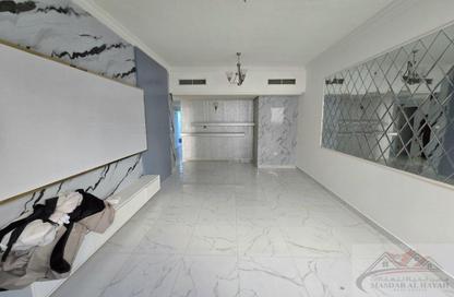 Apartment - 1 Bedroom - 2 Bathrooms for rent in Muwaileh 29 Building - Muwaileh - Sharjah