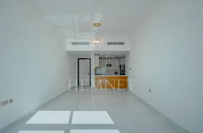 شقة - 2 غرف نوم - 2 حمامات للايجار في سكايز من دانوب - ارجان - دبي