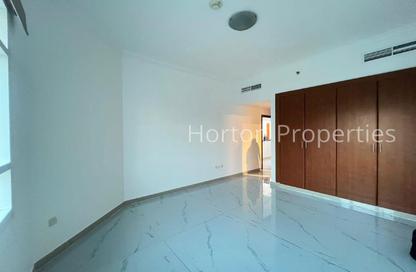 Apartment - 2 Bedrooms - 3 Bathrooms for rent in Plaza Residences 1 - Plaza Residences - District 13 - Jumeirah Village Circle - Dubai