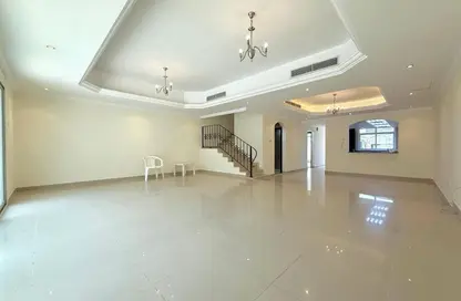 Villa - 4 Bedrooms - 5 Bathrooms for rent in Mirdif Villas - Mirdif - Dubai