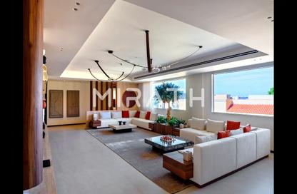 Penthouse - 3 Bedrooms - 5 Bathrooms for rent in La Plage 2 - Jumeira Beach Road - Jumeirah - Dubai