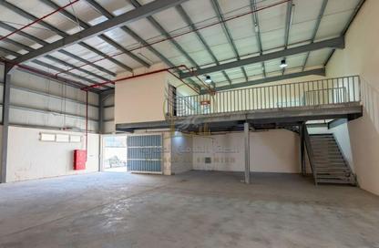 Warehouse - Studio - 1 Bathroom for rent in Al Sajaa S - Al Sajaa - Sharjah