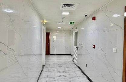 Apartment - 2 Bedrooms - 3 Bathrooms for rent in Samayen Suites 2 - Al Muraqqabat - Deira - Dubai Apartment - 2 Bedrooms - 3 Bathrooms for rent in Samayen Suites 2 - Al Muraqqabat - Deira - Dubai