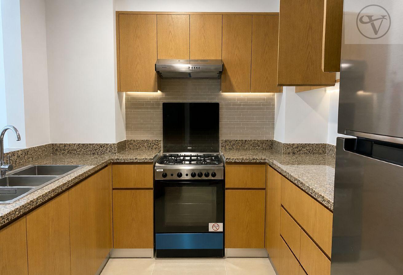 Vacant 1 BR | Spacious Layout | Modern Layout photo 5