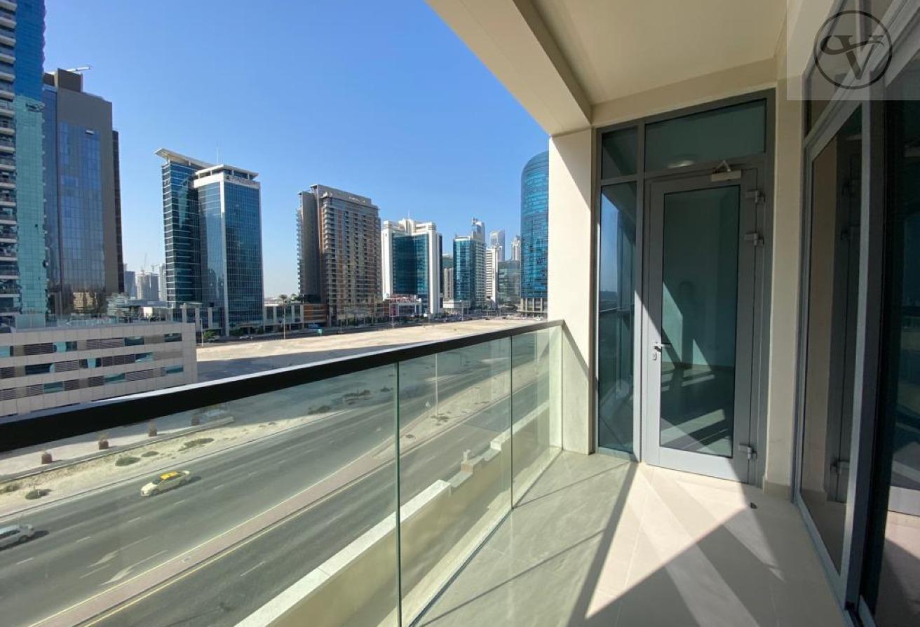 Vacant 1 BR | Spacious Layout | Modern Layout photo 10