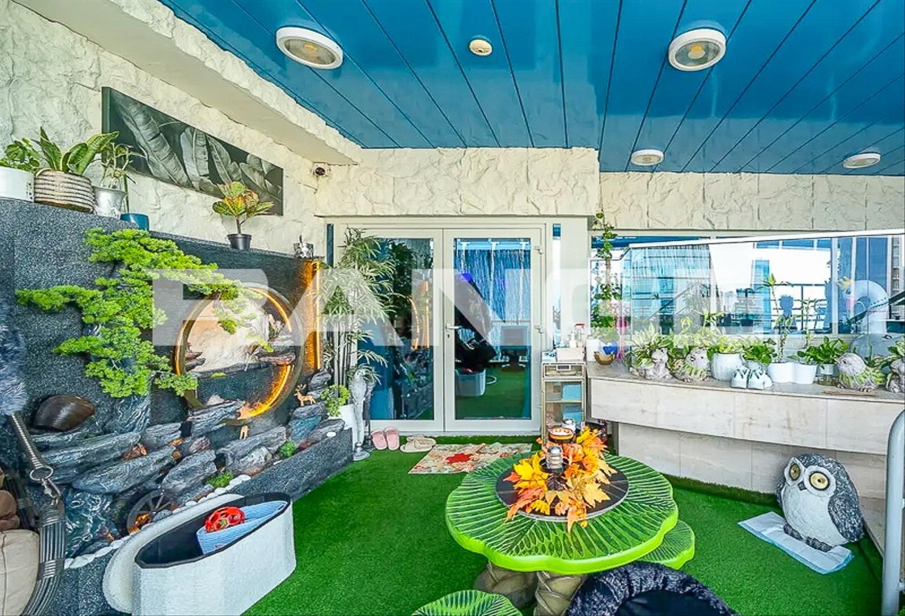 Fully Furnished and Renovated |Full Lake Views photo 20