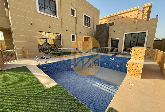 73167326 - Property Image 2