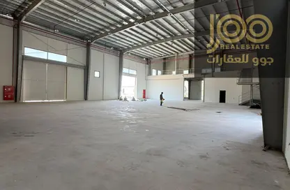 مستودع - استوديو - 2 حمامات للايجار في أم الثعوب - أم القيوين