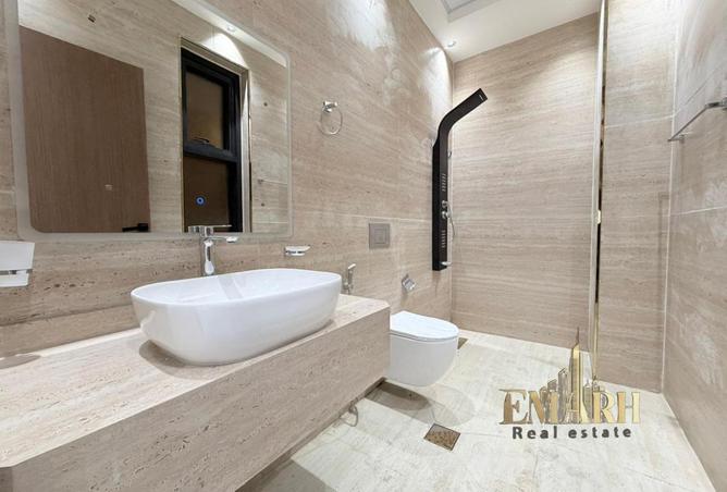 93135081 - Property Image 3