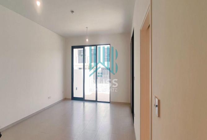 99129107 - Property Image 2