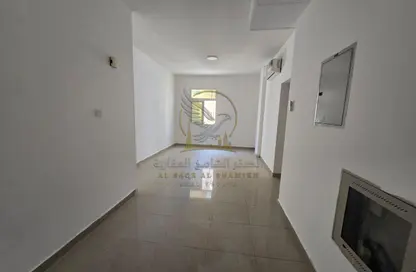 Apartment - 1 Bedroom - 1 Bathroom for rent in Bu Tina - Al Sharq - Sharjah
