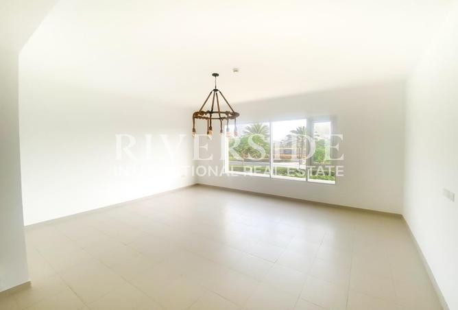 71122580 - Property Image 2