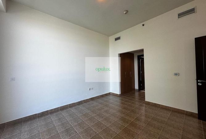 83640112 - Property Image 2