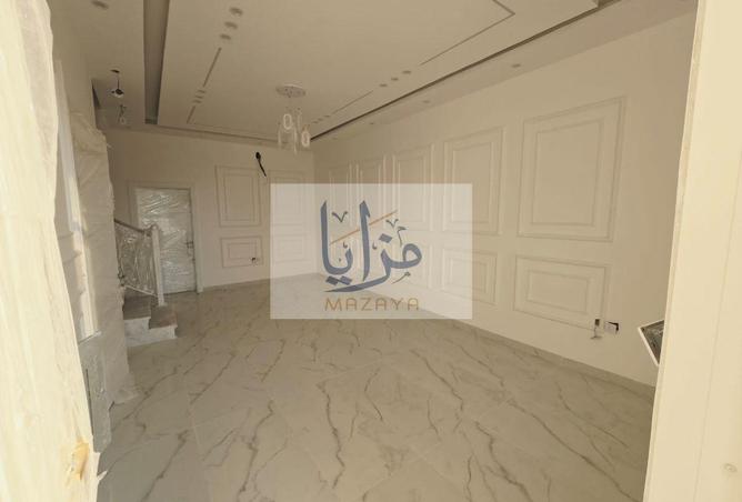 16102225 - Property Image 3