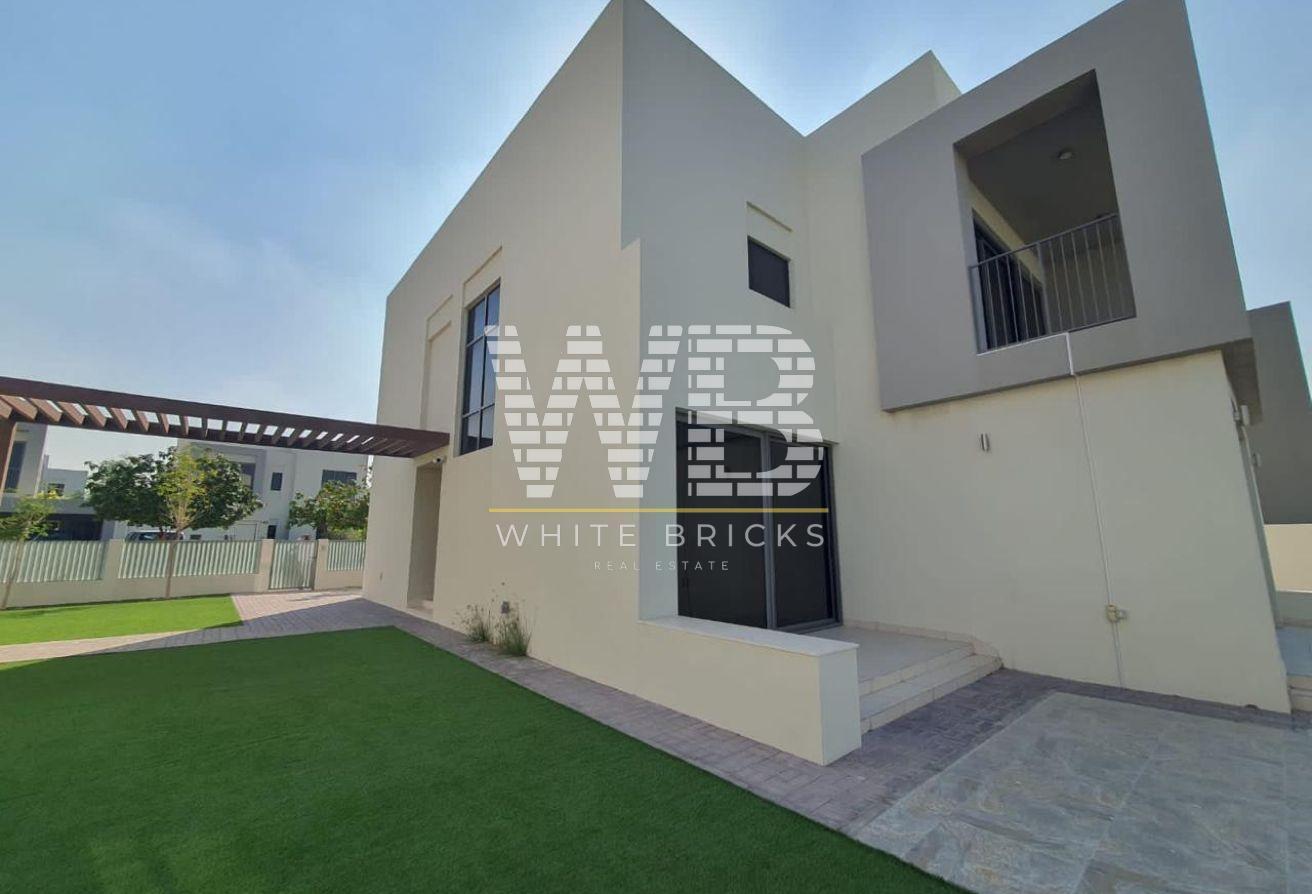 Huge Plot | Near to Pool & Park | Prime Location photo 14