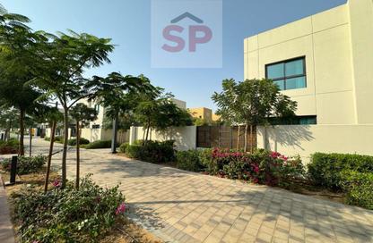 Townhouse - 3 Bedrooms - 5 Bathrooms for sale in Sharjah Sustainable City - Sharjah Townhouse - 3 Bedrooms - 5 Bathrooms for sale in Sharjah Sustainable City - Sharjah