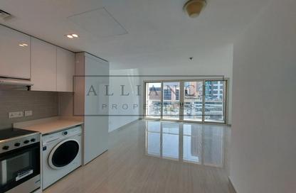 Apartment - 1 - 2 for rent in Marina View Tower A - Marina View - Dubai Marina - Dubai