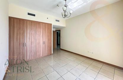 Apartment - 1 Bedroom - 2 Bathrooms for sale in Sulafa Tower - Dubai Marina - Dubai