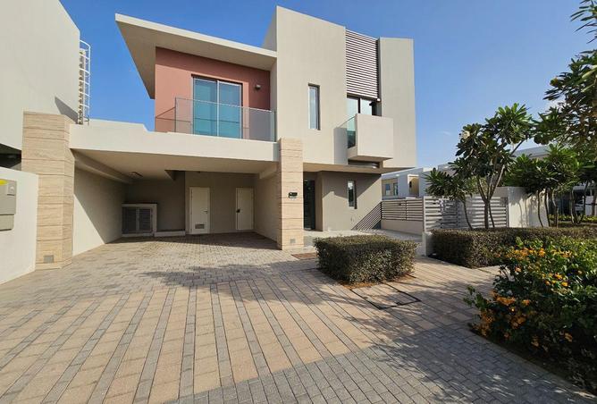 54006539 - Property Main Image