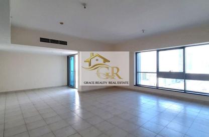 Apartment - 3 Bedrooms - 4 Bathrooms for rent in Executive Tower M - Executive Towers - Business Bay - Dubai