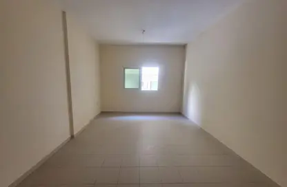 شقة - غرفة نوم - 1 حمام للايجار في المناخ - القاسمية - الشارقة