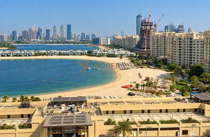 Apartment - 2 - 4 for rent in Al Das - Shoreline Apartments - Palm Jumeirah - Dubai
