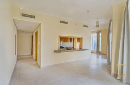 Apartment - 1 Bedroom - 2 Bathrooms for rent in Burj Views C - Burj Views - Downtown Dubai - Dubai