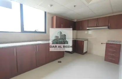 Apartment - 1 Bedroom - 2 Bathrooms for rent in New Al Taawun Road - Al Taawun - Sharjah