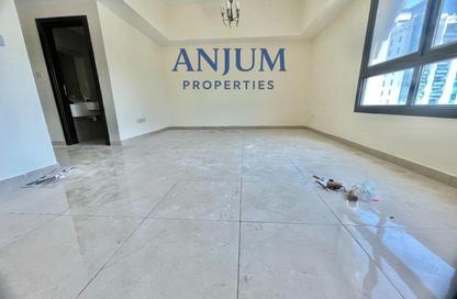 Apartment - 1 Bedroom - 2 Bathrooms for rent in Al Durrah 7 Jadaf Building - Al Jaddaf - Dubai